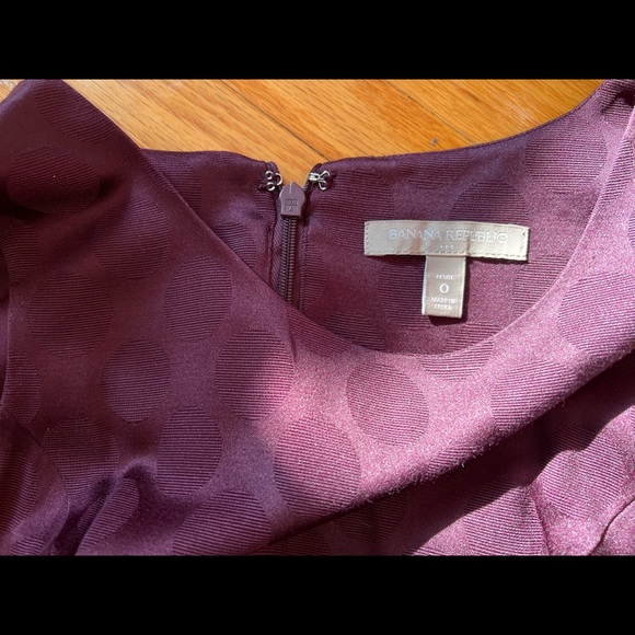 Banana Republic Burgundy Dress - Picture 5 of 6